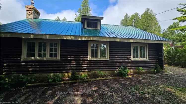 House For Sale in Municipality of Northern Bruce Peninsula, Ontario