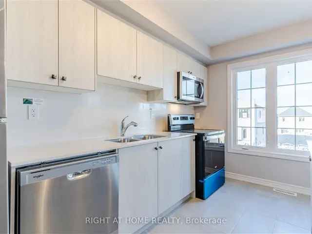 Newly Built Barrie Townhome for Lease - 2 Beds + Den