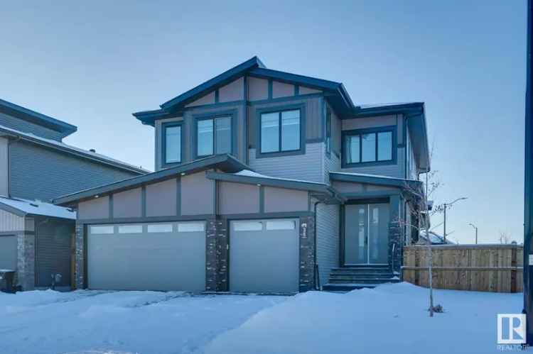 Luxury Buy House in Fenwyck with Exquisite Design and Upgrades