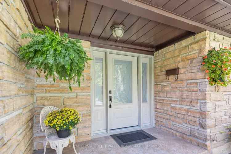 Large Side Split in Peel Village Brampton 3+1 Beds 2 Baths Pool