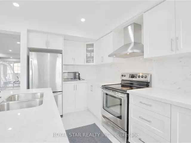 House For Sale in 527, Rossland Road East, Ajax, Ontario