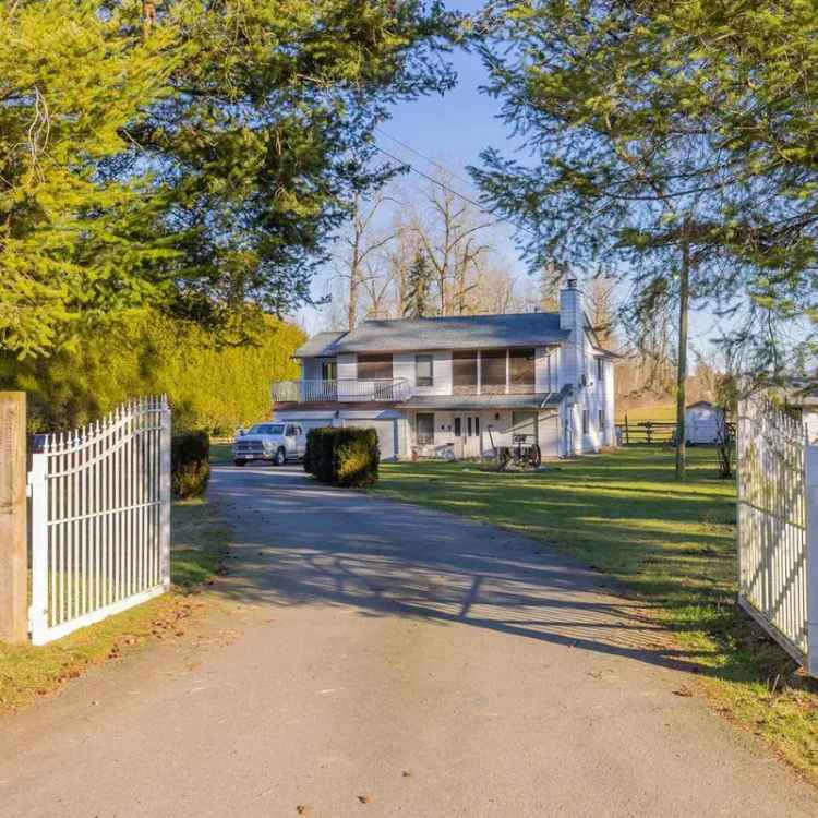 2 Houses on 20.5 Acres of Prime Farmland