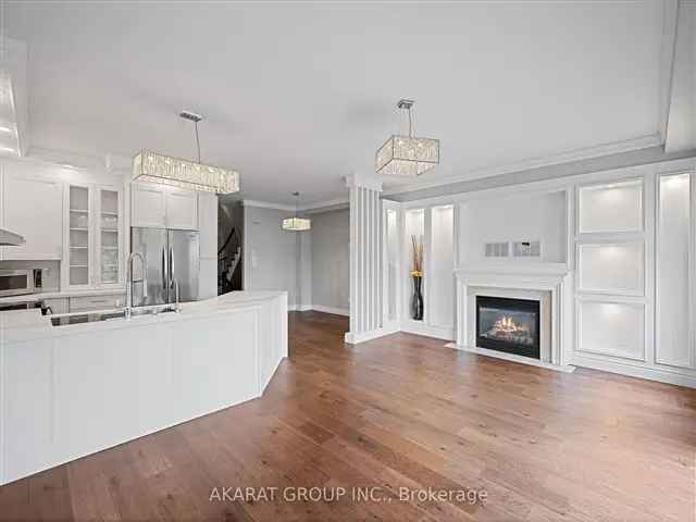 House For Sale in Oakville, Ontario