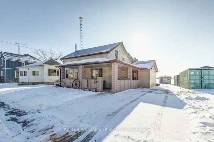 House For Sale in 22709, Thames Road, Southwest Middlesex, Ontario