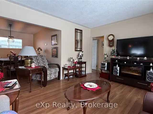 House For Sale in City of Cold Lake, Alberta