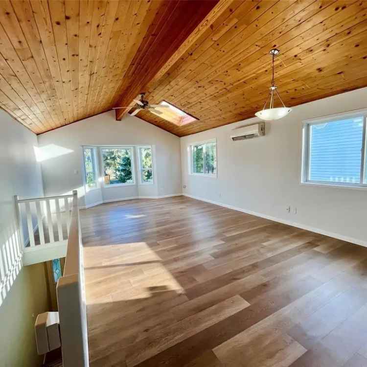 3 Bed House with 1 Bed Suite - Move In Ready