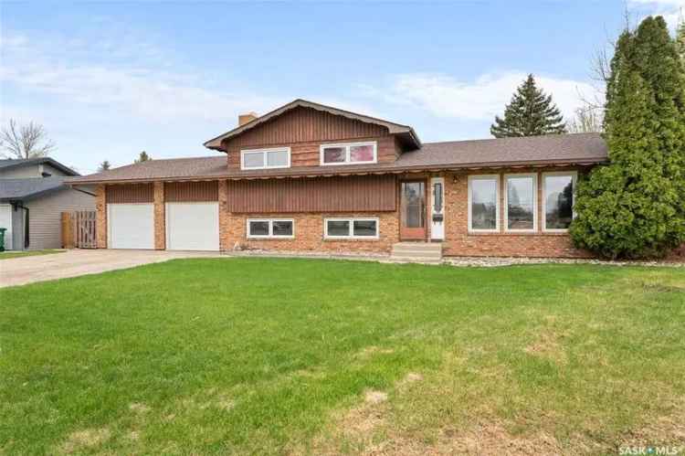 1400+ Sq Ft Four Level Split Home in Sunningdale