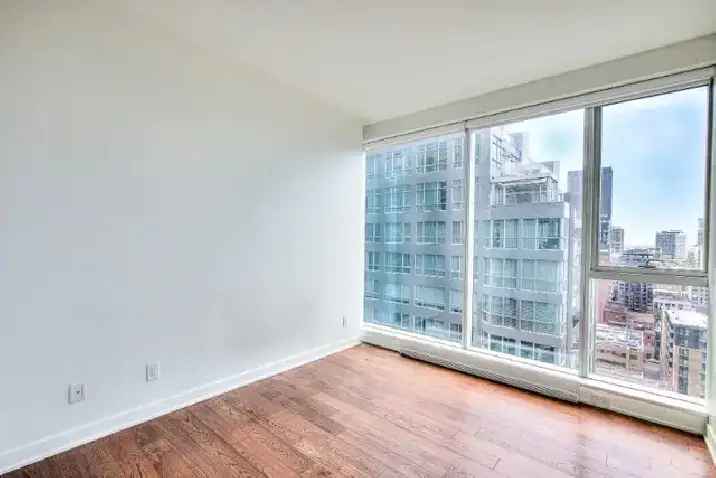 Brand new 4 1/2 semi-furnished condo for rent close to Concordia