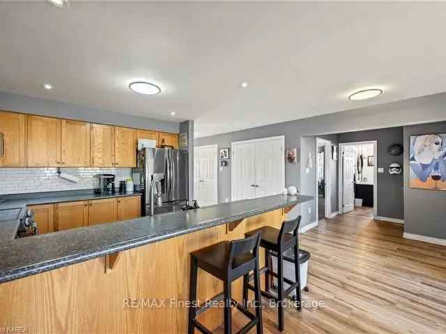 House For Sale in Greater Napanee, Ontario