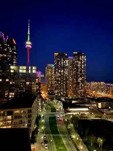 Downtown 2-Bedroom Suite with Stunning Lake and CN Tower Views