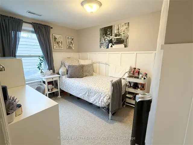 House For Sale in 434, Division Street, Kingston, Ontario