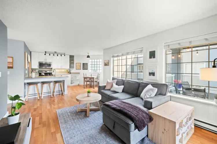 202 125 W 18th Street North Vancouver Condo for Sale