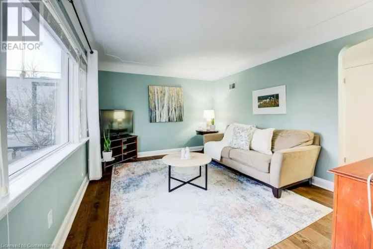 House For Sale , 46, Crestwood Avenue, Kitchener, Ontario