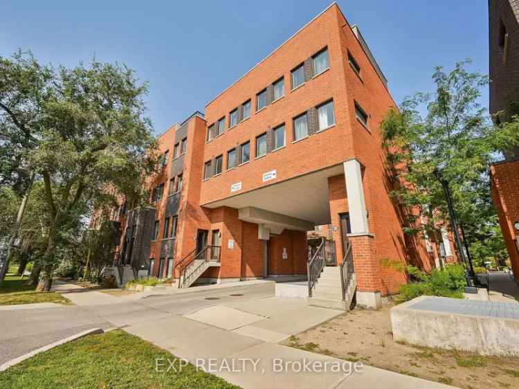 Condo For Sale in Toronto, Ontario