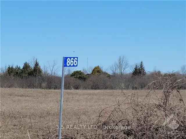 Spacious Building Lot Overlooking Rideau River