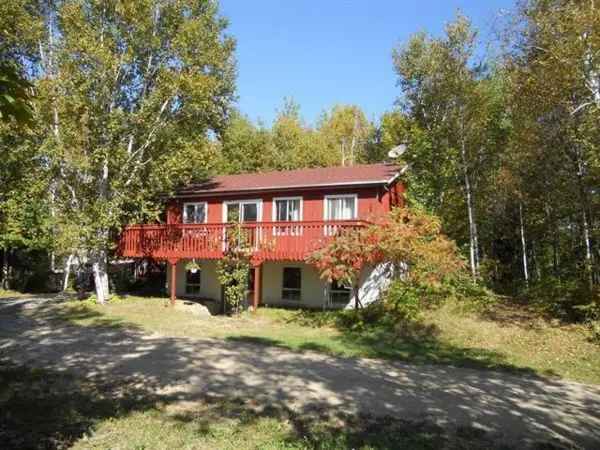 Three Cottages for Rent Peaceful Retreat Navigable Waterway