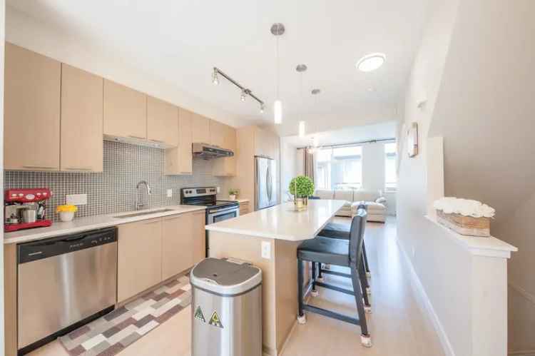 Grandview Surrey Townhouse for Sale in Breeze