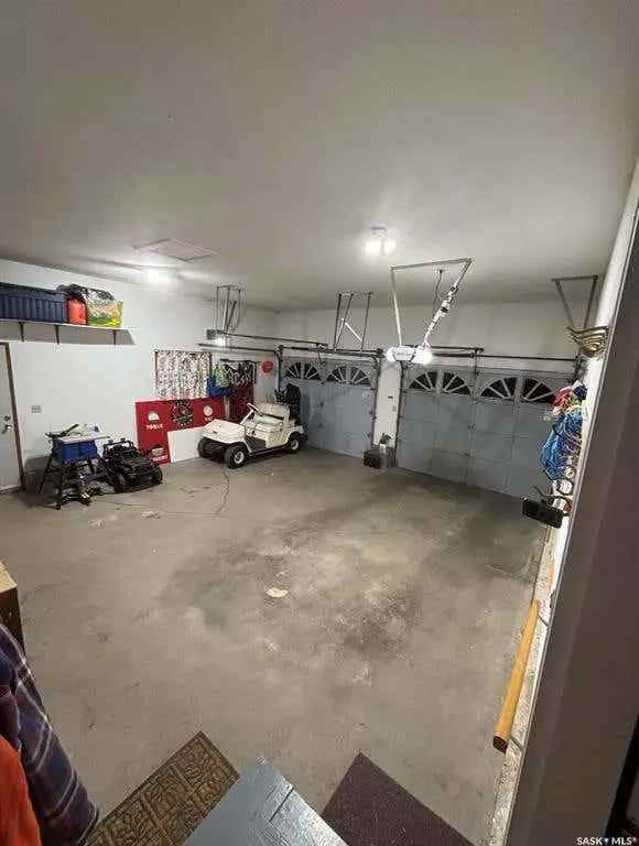 Turnkey 4-Bedroom Bungalow in Canora