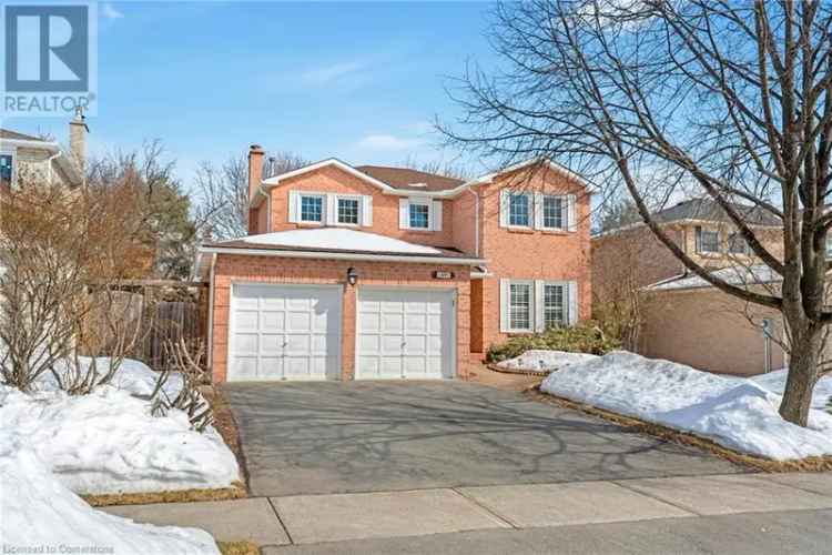 House For Sale in 1491, Princeton Crescent, Oakville, Ontario