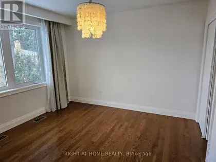 4 Bedroom 459m2 Toronto Apartment  Renovated In-law Suite