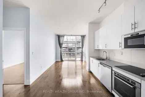 1 Bedroom Condo in AXIOM Condos Downtown Toronto