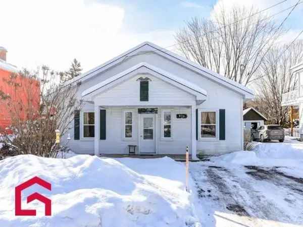 3 Bedroom Bungalow for Sale in Laurentides