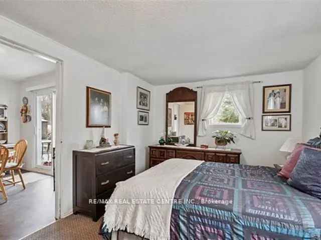 House For Sale in Innisfil, Ontario