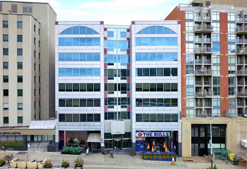 Midtown Toronto Office Space Near Davisville Subway
