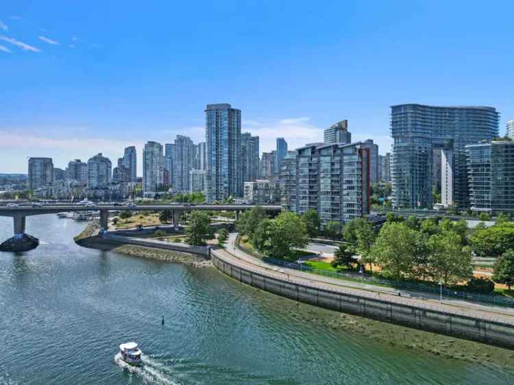 A $1,189,900.00 Apartment/Condo with 2 bedrooms in Yaletown, Vancouver West