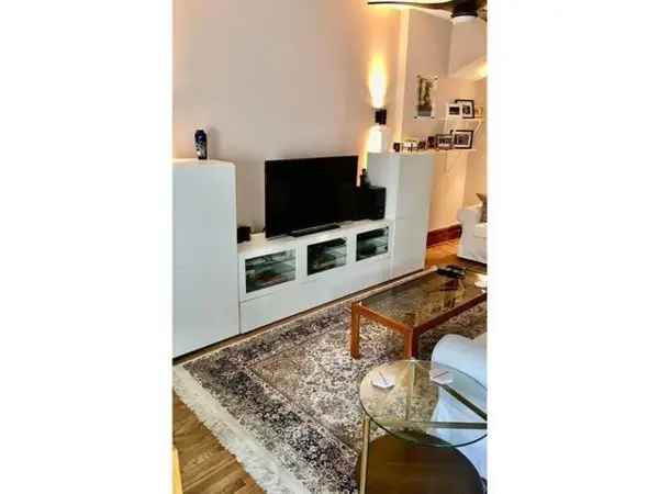 2-Bedroom Condo for Sale in Côte-des-Neiges, Montréal