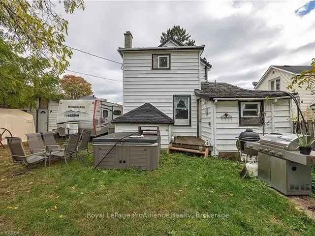 Gananoque Home: 4 Bedroom, 2 Bathroom Century Home with Pool and Workshop