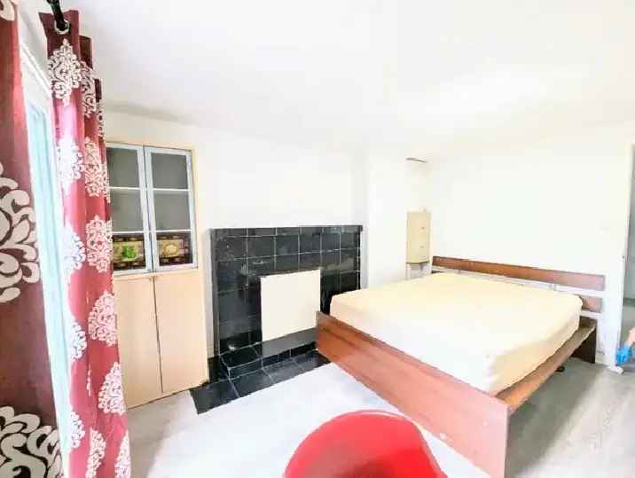 Private Room for Rent