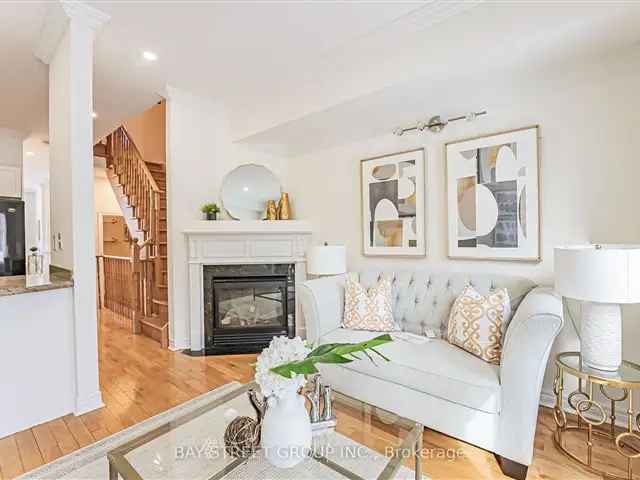 House For Sale in 19, English Garden Way, Toronto, Ontario