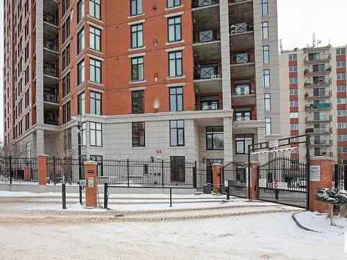 River Valley View Condo 2 Bed + Den Edmonton