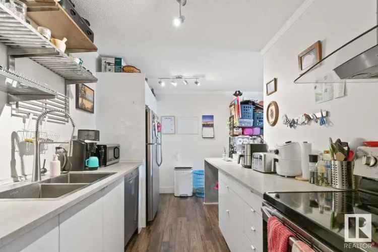 Bright Condo near U of A Whyte Avenue Downtown