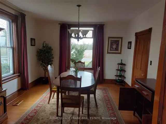 House For Sale in Clarington, Ontario