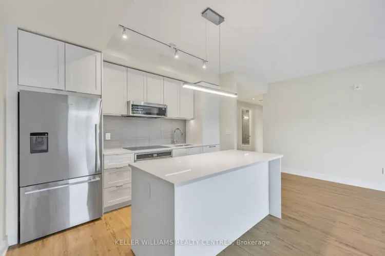 Condo For Sale in Barrie, Ontario