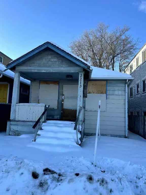 House For Rent in 2213, 14 Street SW, Calgary, Alberta