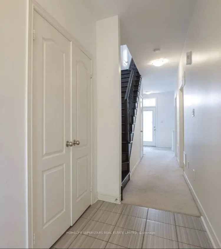 Condo For Rent in 3215, Thomas Street, Mississauga, Ontario