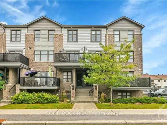 Charming 2-Storey Apartment - Modern Kitchen, Private Deck, 2 Beds, 2 Baths