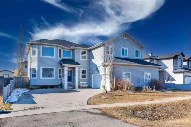 House For Sale in 202, Canoe Square SW, Airdrie, Alberta