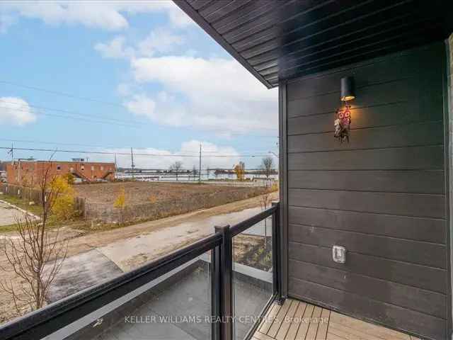 Luxury Orillia Waterfront Townhome 3 Bed 3 Bath Rooftop Patio