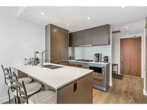 Condo For Sale In Downtown West End, Calgary, Alberta