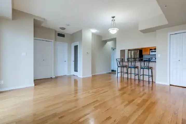 Buy Condo in Downtown Edmonton with 2 Bedrooms and Great Amenities