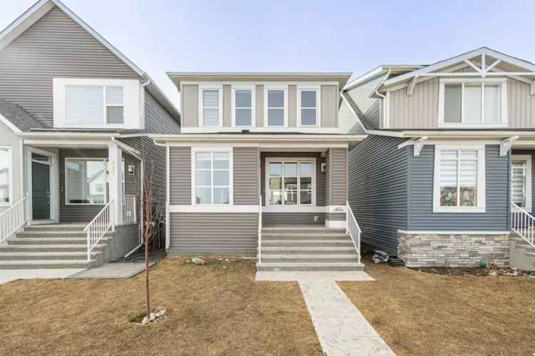 House For Sale in Calgary, Alberta