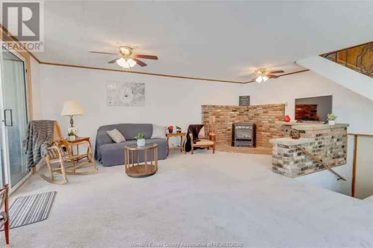 3 Bed 2 Bath Home with 640 sq ft Shop Garage