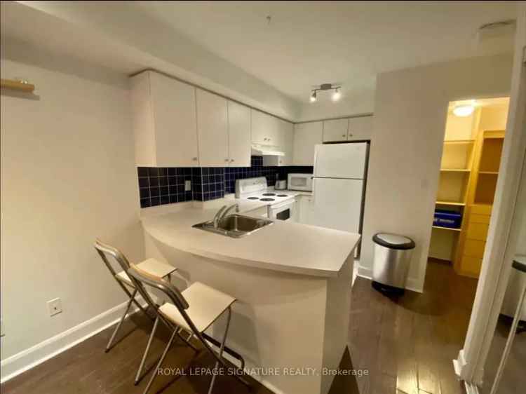 Condo For Rent in Toronto, Ontario