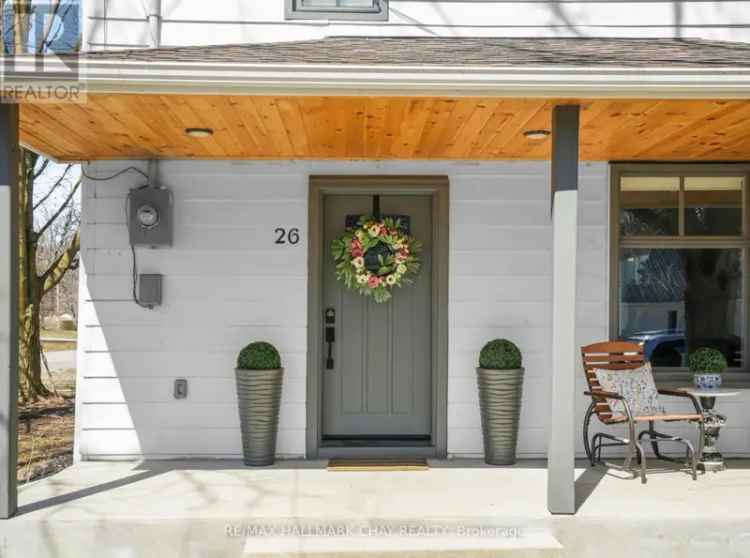 Stunning Renovated Creemore Home - Move-In Ready