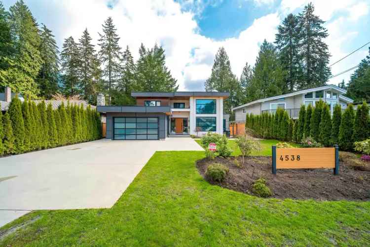 Canyon Heights NV House for sale 7 Beds 4 Baths