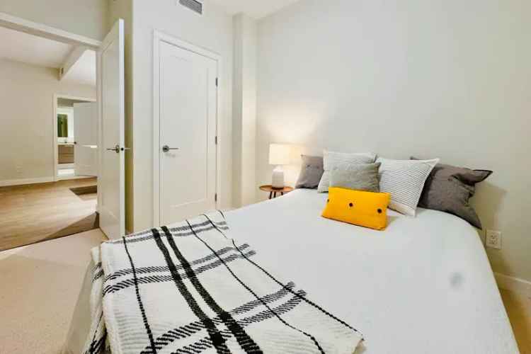 Vancouver West Condo for Sale 2 Bed 2 Bath Near Pacific Spirit Park
